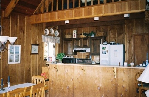 Pentwater Cottage | Lake Michigan Lake Front with Private Beach