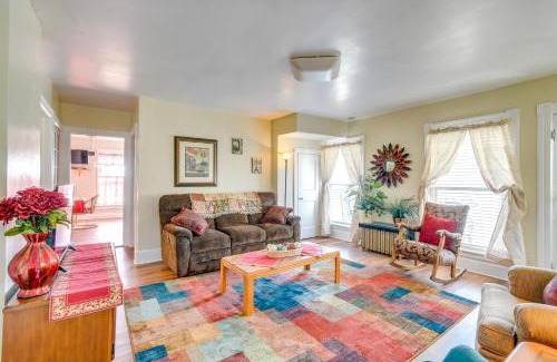Manitowoc Apartment | Lake Michigan Vacation Rental 1 Block to Marina!