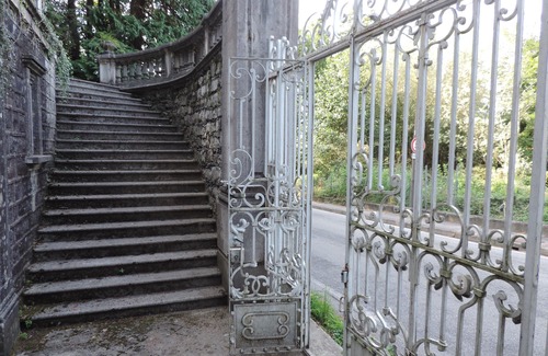 Reno Villa | Lake/Mountain Views Terrace Garden Woods. Spacious rooms, High windows, Lift