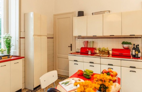 Monate Villa | Lake Monate villa Sum