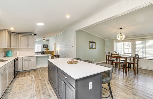 Moncks Corner House | Lake Moultrie Access: Moncks Corner Home w/Dock