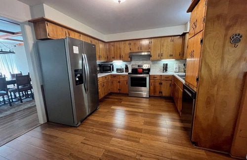 Moultonborough House | Lake/Mountain view 2 dogs welcome by 3 beaches btwn Castle & Laconia 15 min away
