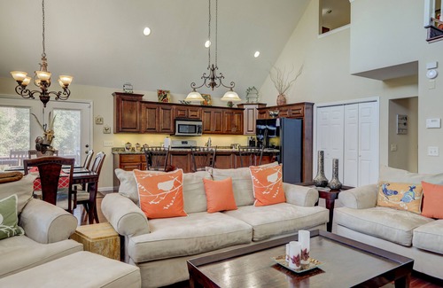 Hiawassee House | Lake & Mountain-View Hideaway w/Fireplace, AC, WiFi & 4 TVs - Dogs Welcome