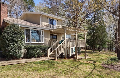 Lexington County House | Lake Murray-Large Family Vacation Home!