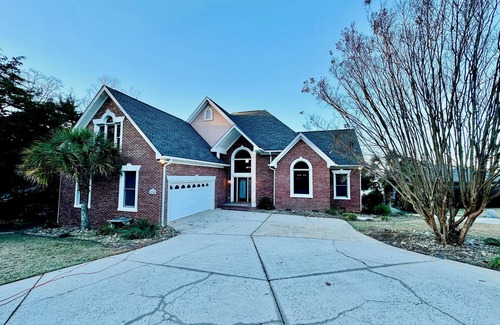 Lexington House | Lake Murray Retreat: Pool Bomb Island Views