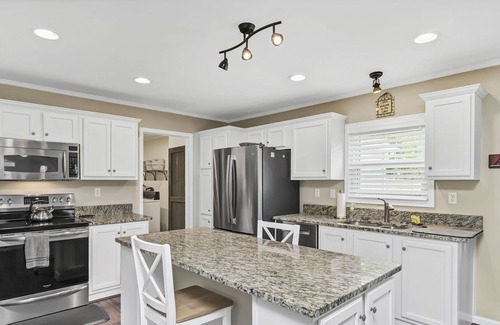 Chapin House | Lake Murray Tranquility