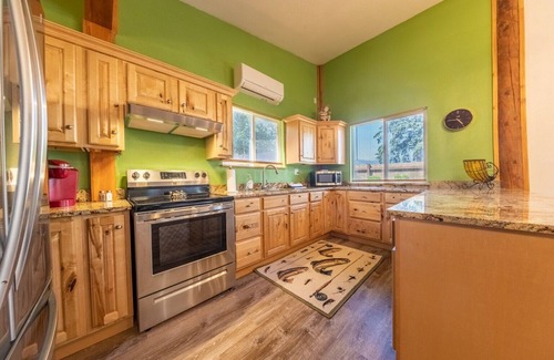 Matlock Cabin | Lake Nahwatzel Resort, Cabin #3, Shared Dock just steps away!