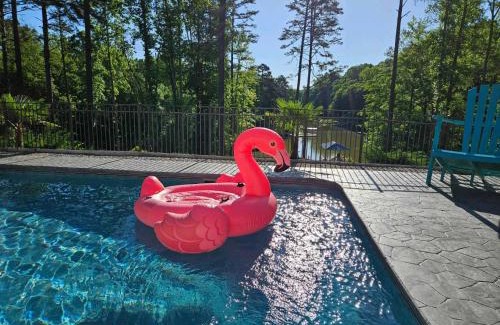 Catawba House | Lake Norman Home Lake Access with Heated Pool & Hot Tub