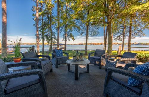 Mayhew House | Lake Norman Playaway