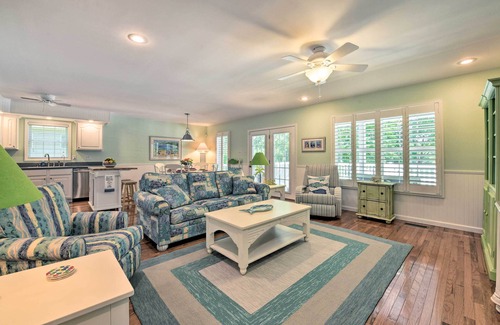 Mooresville House | Lake Norman Retreat w/Dock ~ 1 Mi to Marina!