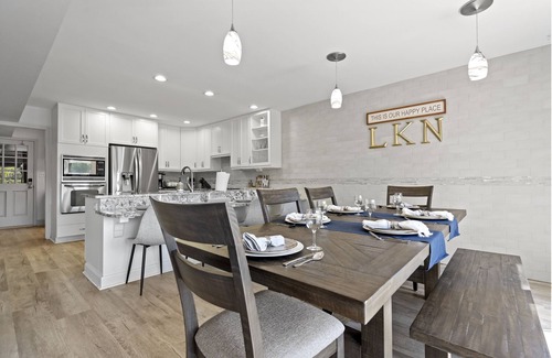 Denver House | LAKE NORMAN WATERFRONT RETREAT-PRIVATE DOCK KAYAKS GAMEROOM FIREPIT AND MORE!