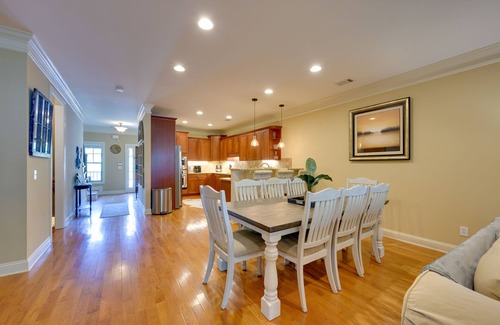 Lake Oconee House | Lake Oconee Abode w/Patio, Grill & Fire Pit Table