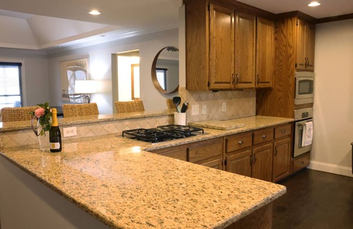 Misty River House | Lake Oconee Breathtaking Sunsets and Tons of Lake Frontage