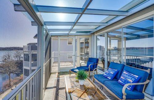 Village of Four Seasons Apartment | Lake of the Ozarks Condo with Community Pools