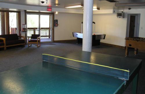 Oregon House Resort | Lake of the Springs Camping Resort Cabin 5