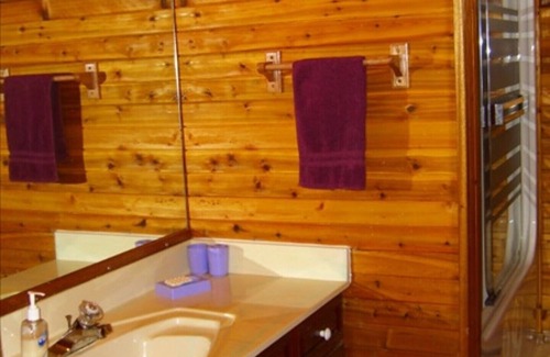 Sioux Narrows Cottage | Lake of the Woods Waterfront Luxury Cottage near Kenora