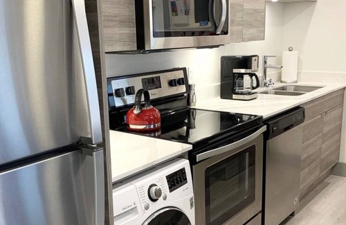 Vernon Condo | Lake Okanagan Vita Resort - Beach access, Heated Pool and AC