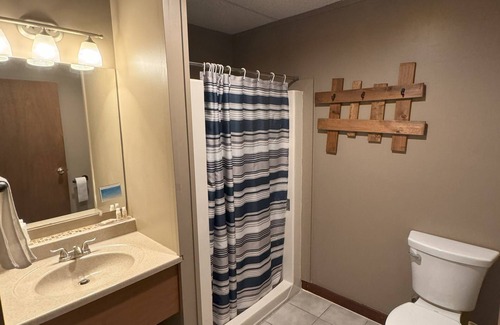 Newfane Hotel | Lake Ontario Motel & Inn