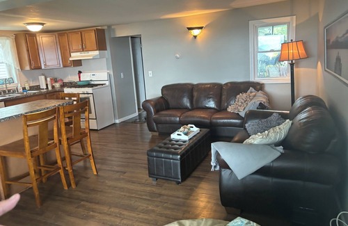 North Greece House | Lake Ontario Waterfront Charming 3-bedroom house gorgeous sunrises and sunsets.
