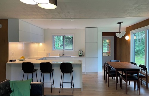 Saint Donat Ski Chalet | Lake Ouareau cottage