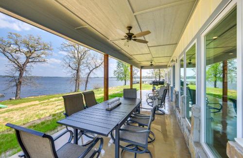 Berryville House | Lake Palestine Vacation Rental - Steps to Water!