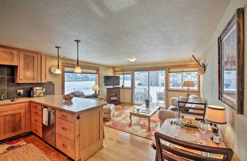 Sandpoint Condo | Lake Pend Oreille Condo w/Porch & Mountain View!