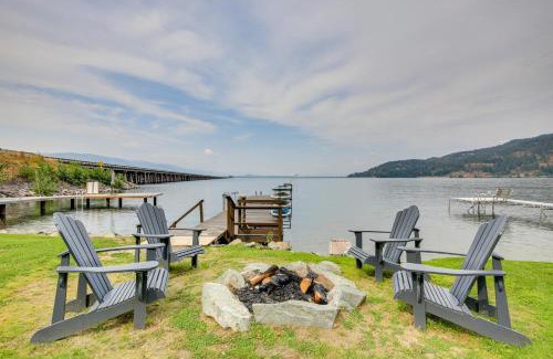 Sandpoint House | Lake Pend Oreille Oasis Home with Hot Tub and Games