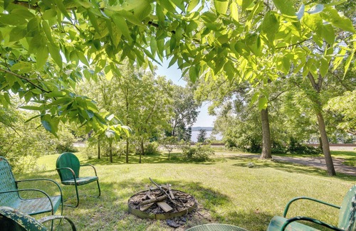 Stockholm Apartment | Lake Pepin Getaway w/Pond, Walk to Restaurants!