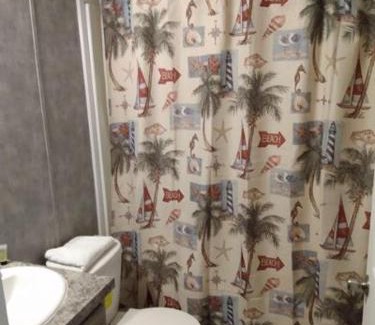 Marblehead Hotel | Lake Point Motel