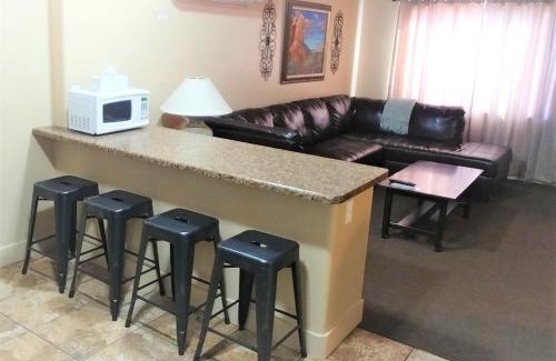 Page Hotel | Lake Powell Motel & Apartments