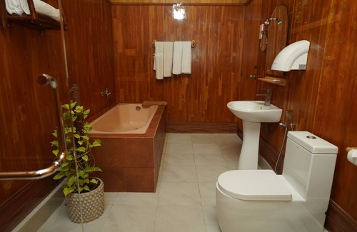 Maha Gonadoowa Resort | Lake Resort Bolgoda