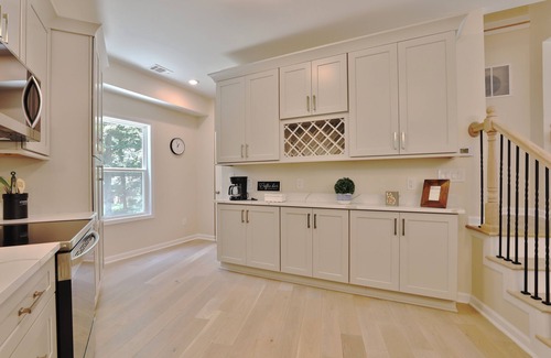 Austell House | Lake Retreat Next to Atlanta