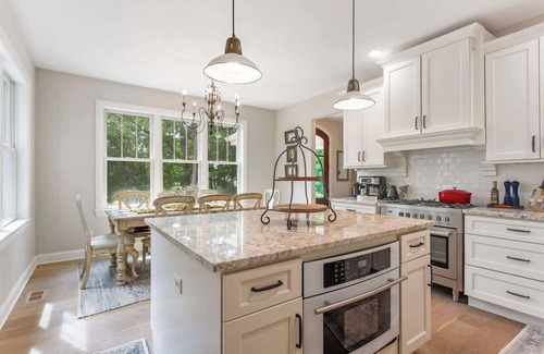 West Olive House | Lake Ridge | Hot Tub | New Listing