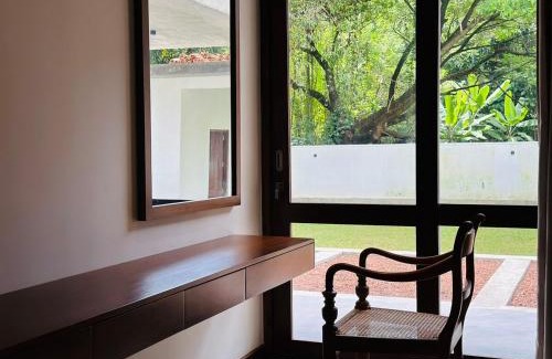 Kurunegala Apartment | Lake Round Luxury House