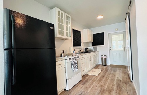 Issaquah House | Lake Sammamish Waterfront Bungalow