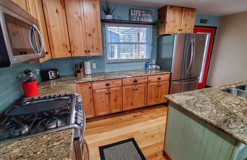 Effingham House | Lake Sara Dream