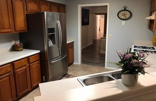 Fayetteville House | Lake Sequoyah Park Getaway