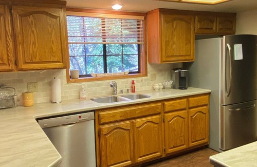Lakeshore House | Lake Shasta Home on Dooney Creek Cove, Lakehead