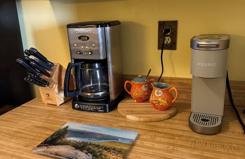 Lake George Condo | Lake side condo - beach pool dock-options tennis/pickle hiking & ski nearby