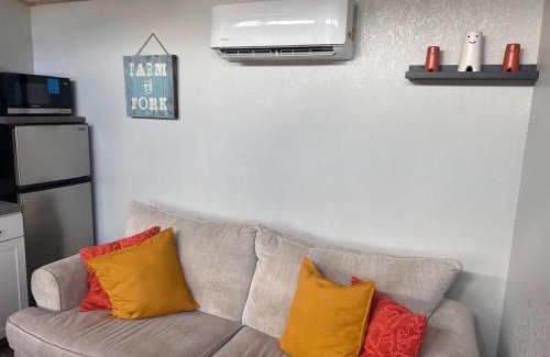 Punta Gorda House | Lake side tiny home