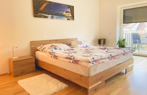 Hirschstetten Apartment | Lake Side Vienna II