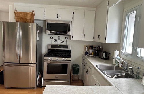 Oro-Medonte Cottage | Lake Simcoe Lakefront