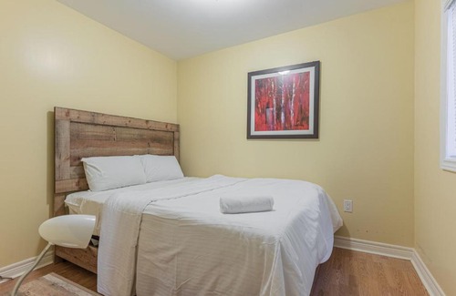 Alcona House | Lake Simcoe waterfront cottage