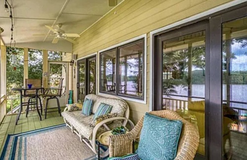 Eatonton Cottage | Lake Sinclair Waterfront Cottage