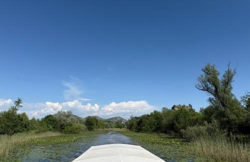 Dodosi House | Lake Skadar Paradise
