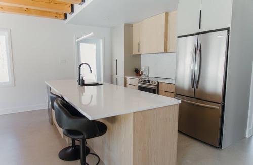 Chertsey Ski Chalet | Lake, Spa and Pool table - Le Gaia
