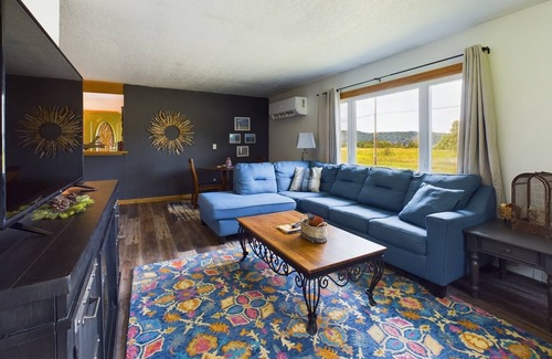 Munising House | Lake Superior/Munising Bay Sunsets ANNIES EDGE