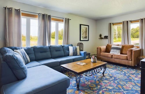 Munising House | Lake Superior/Munising Bay Sunsets ANNIES EDGE