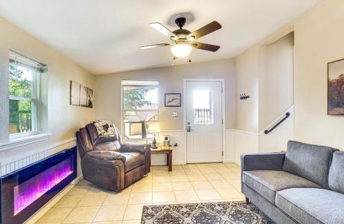 Quincy House | Lake Talquin Cabin Close to FSU and Quincy!