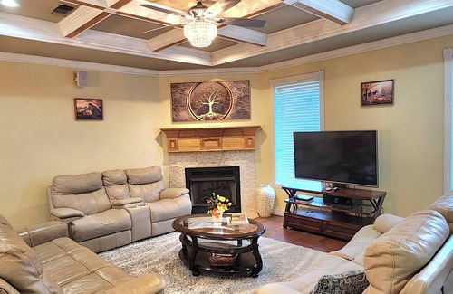 Point Other | Lake Tawakoni RetreatnA charming country side getaway.